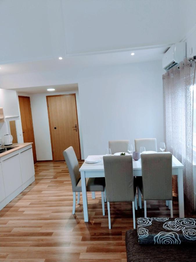 Apartmani Eden Vodice Zewnętrze zdjęcie