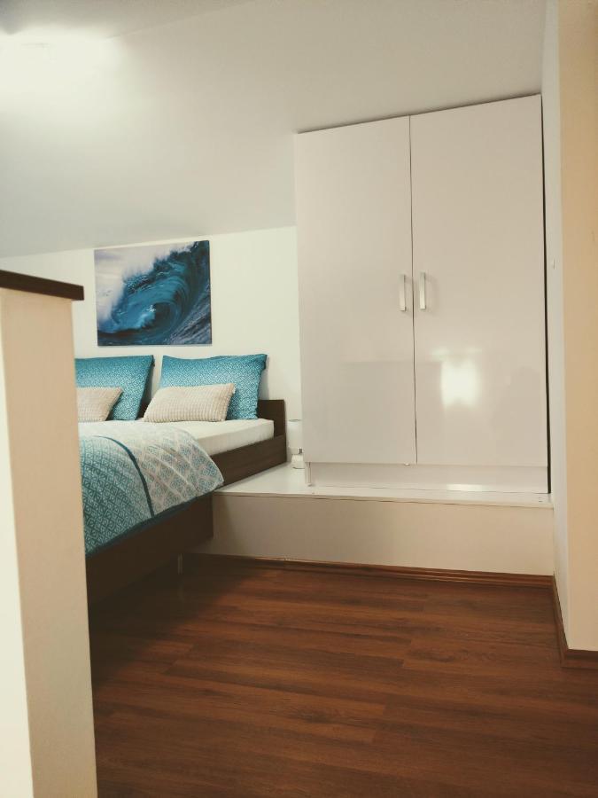 Apartmani Eden Vodice Zewnętrze zdjęcie