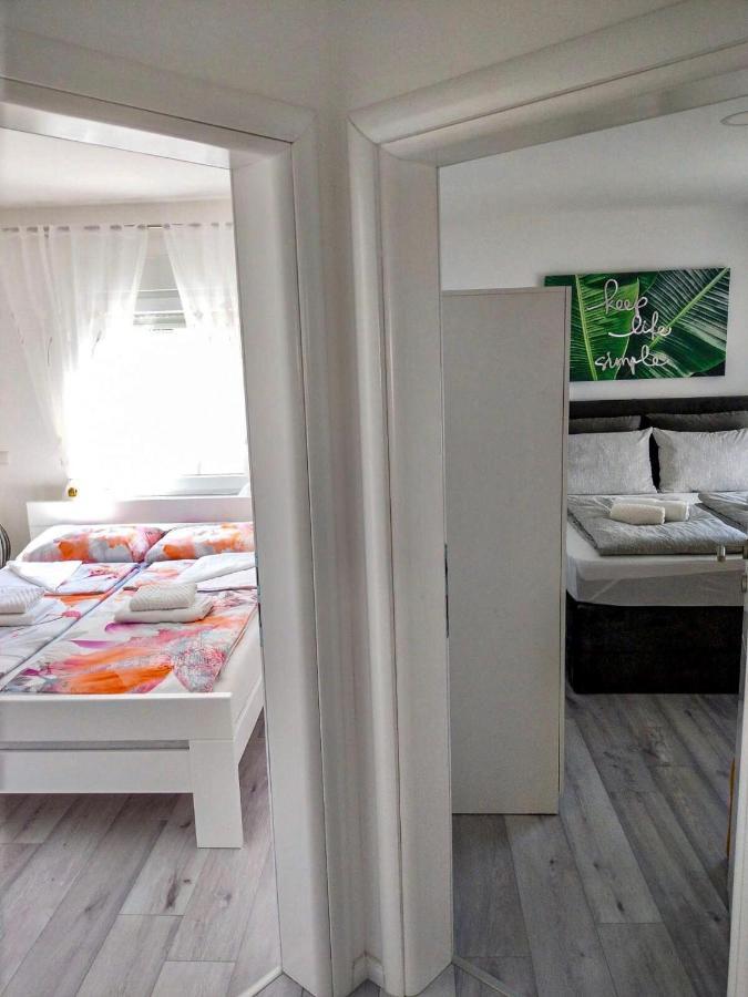 Apartmani Eden Vodice Zewnętrze zdjęcie