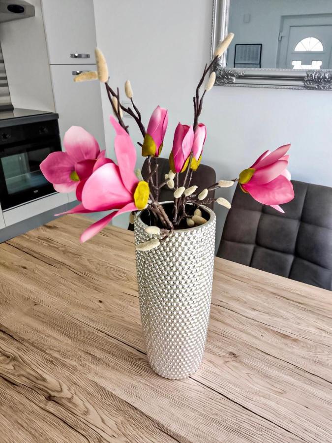 Apartmani Eden Vodice Zewnętrze zdjęcie